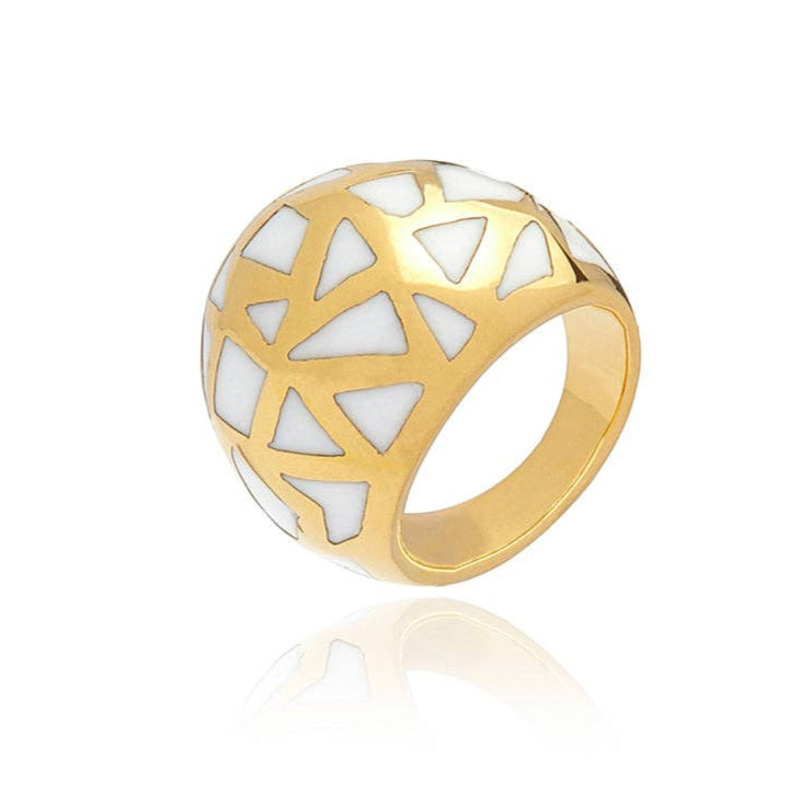 Les Racines Pearl Ceramic Ring. 1 of 5.