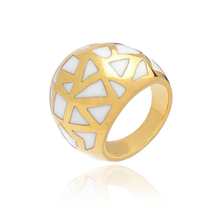 Les Racines Pearl Ceramic Ring. 3 of 5.