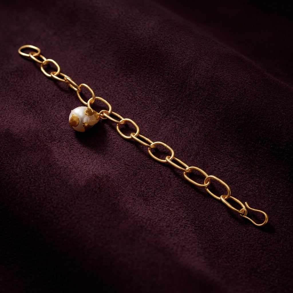 Ona Link Bracelet - Baroque Pearl & Gold