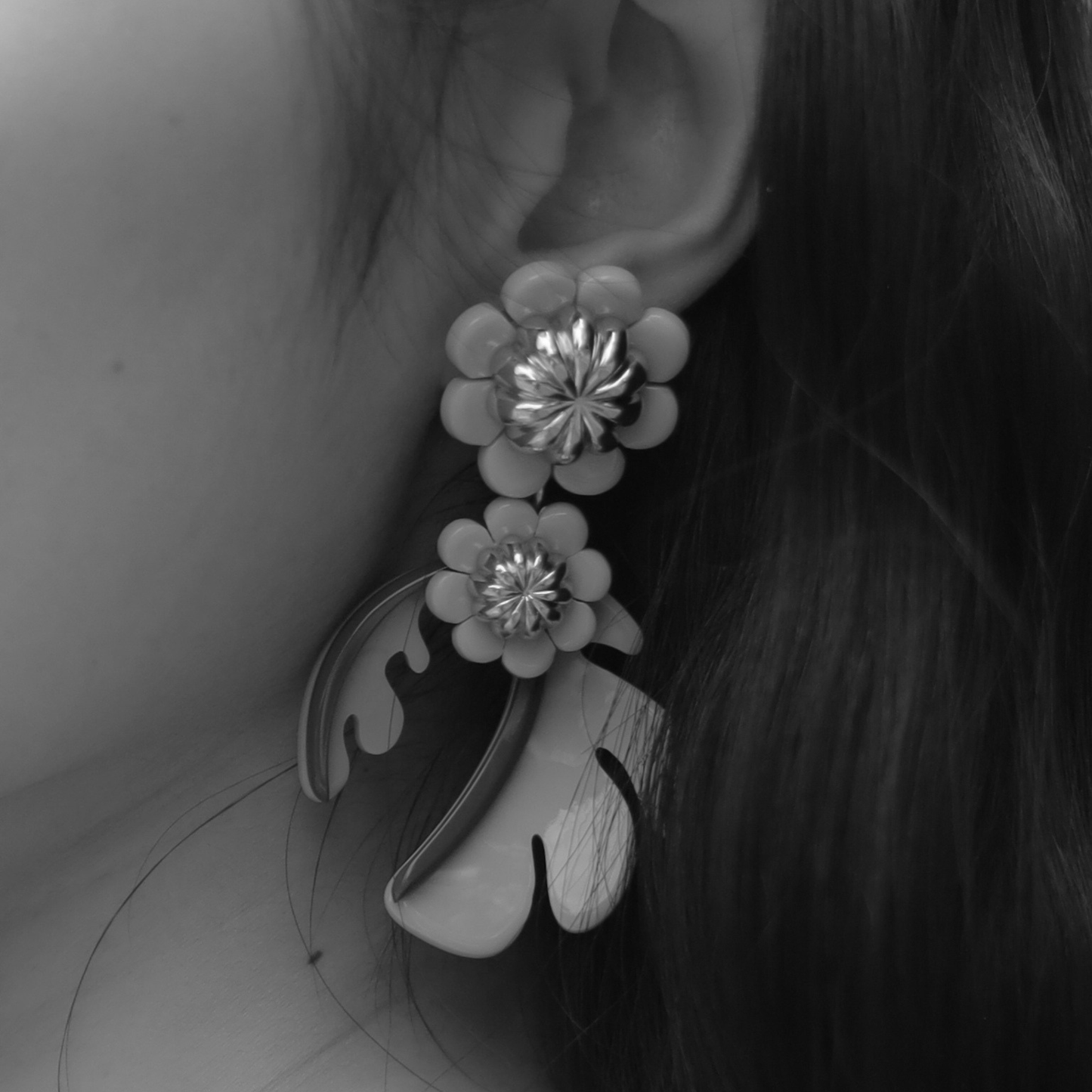 Cosmos Flower Drop Earrings - Avocado