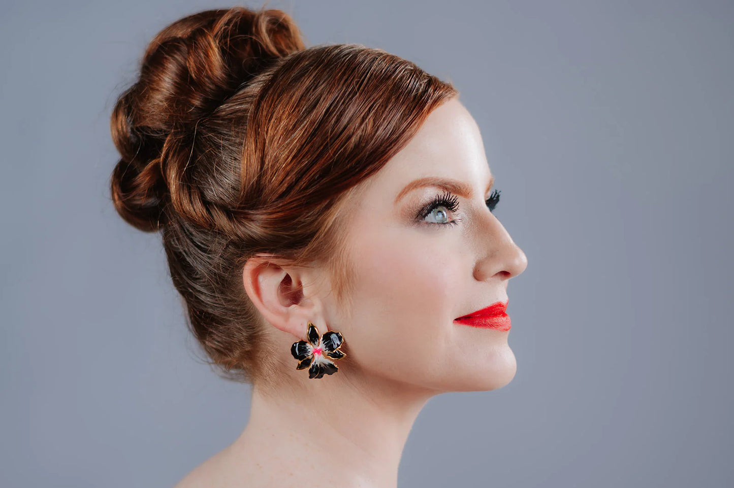 Vanilla Orchid Stud Earrings - Black & Hot Pink