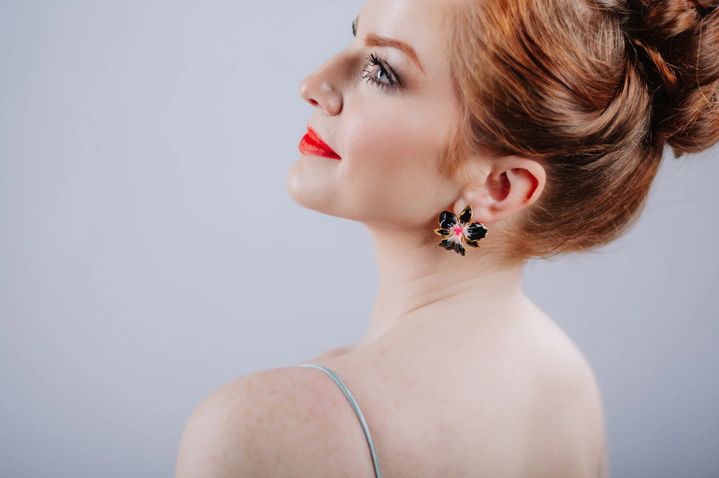 Vanilla Orchid Stud Earrings - Black & Hot Pink