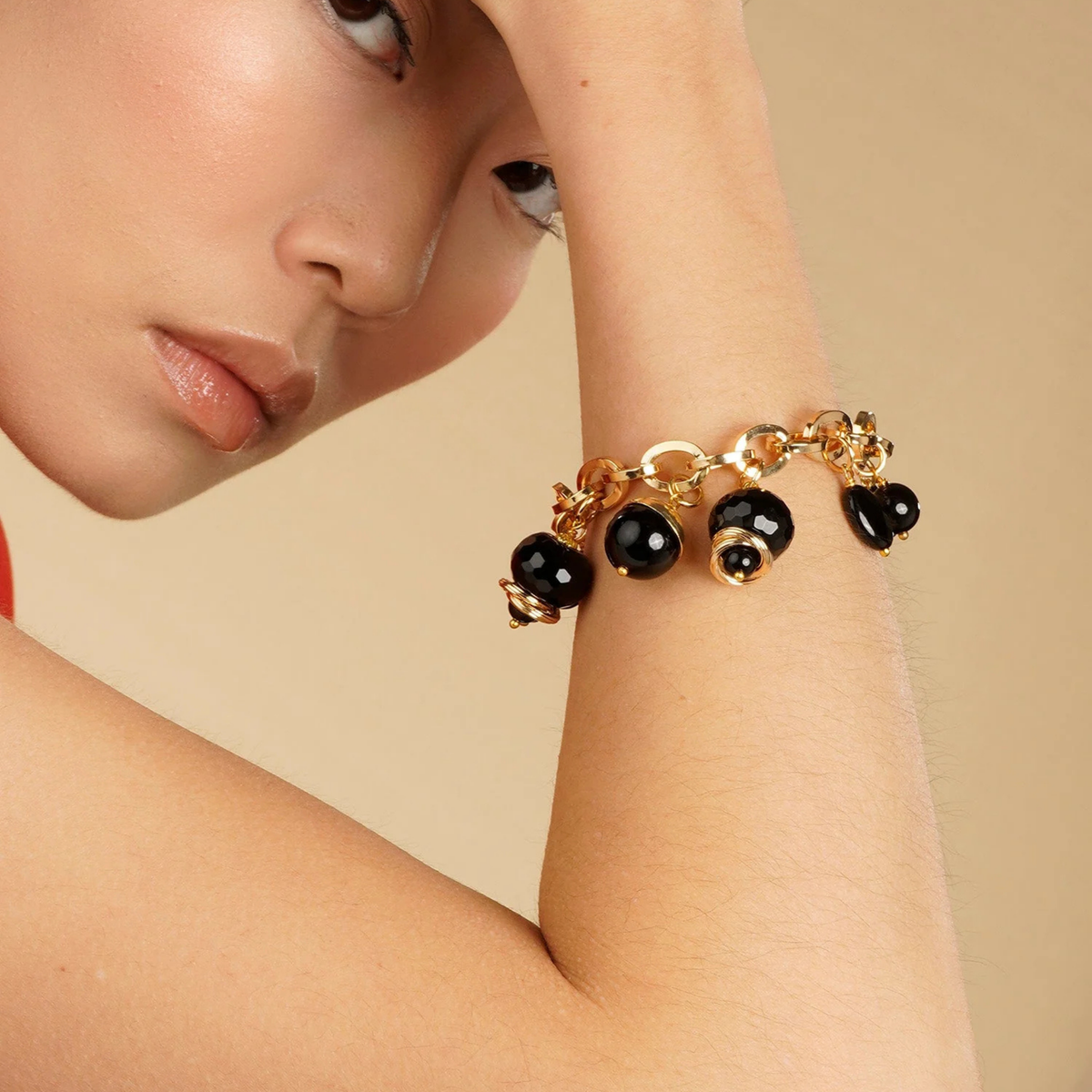 Taj Mahal Charm Bracelet - Black Agate