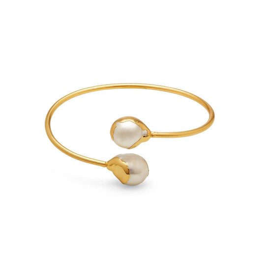 Riva Baroque Pearl and Gold Bracelet. 1 of 4.