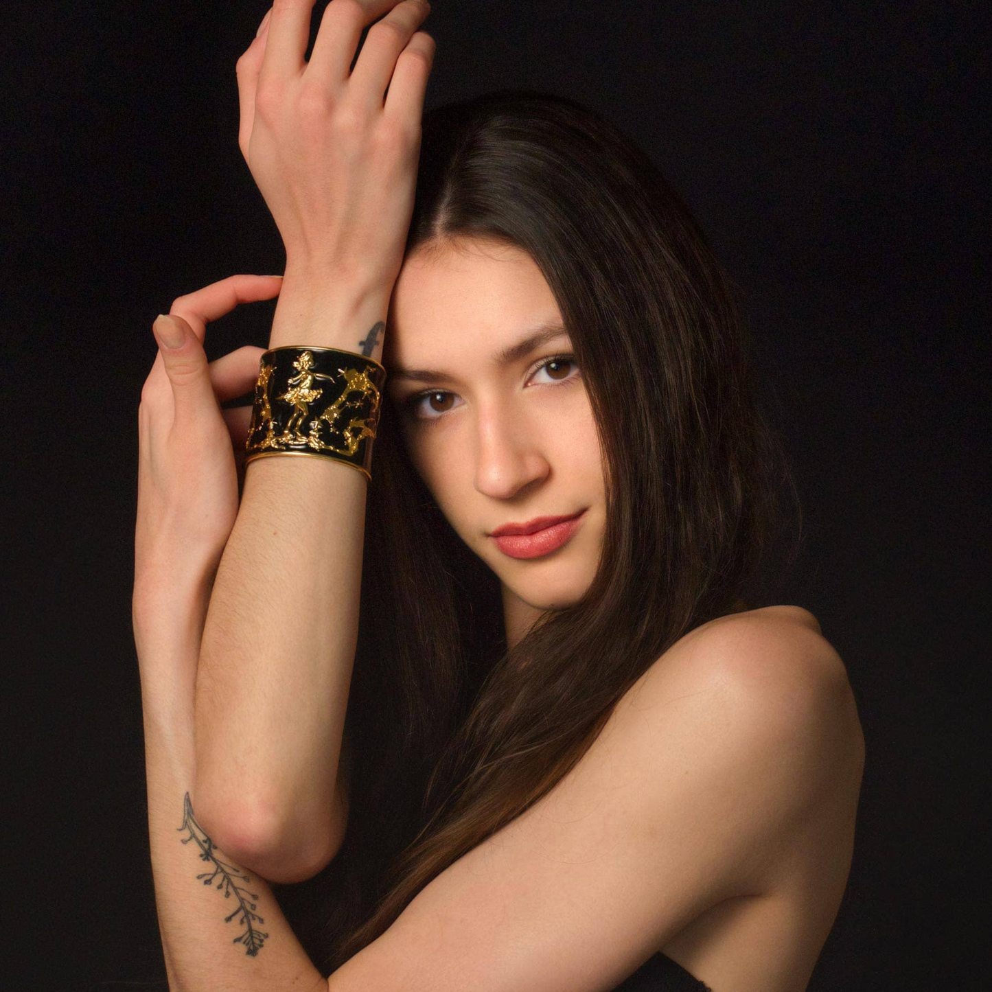 She Moves The Stars Cuff Bracelet - Black & Gold