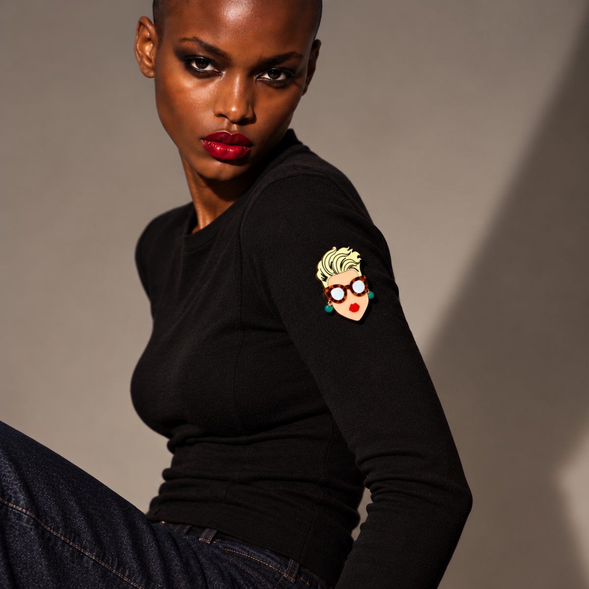 Gissinha Pop Art Portrait Brooch