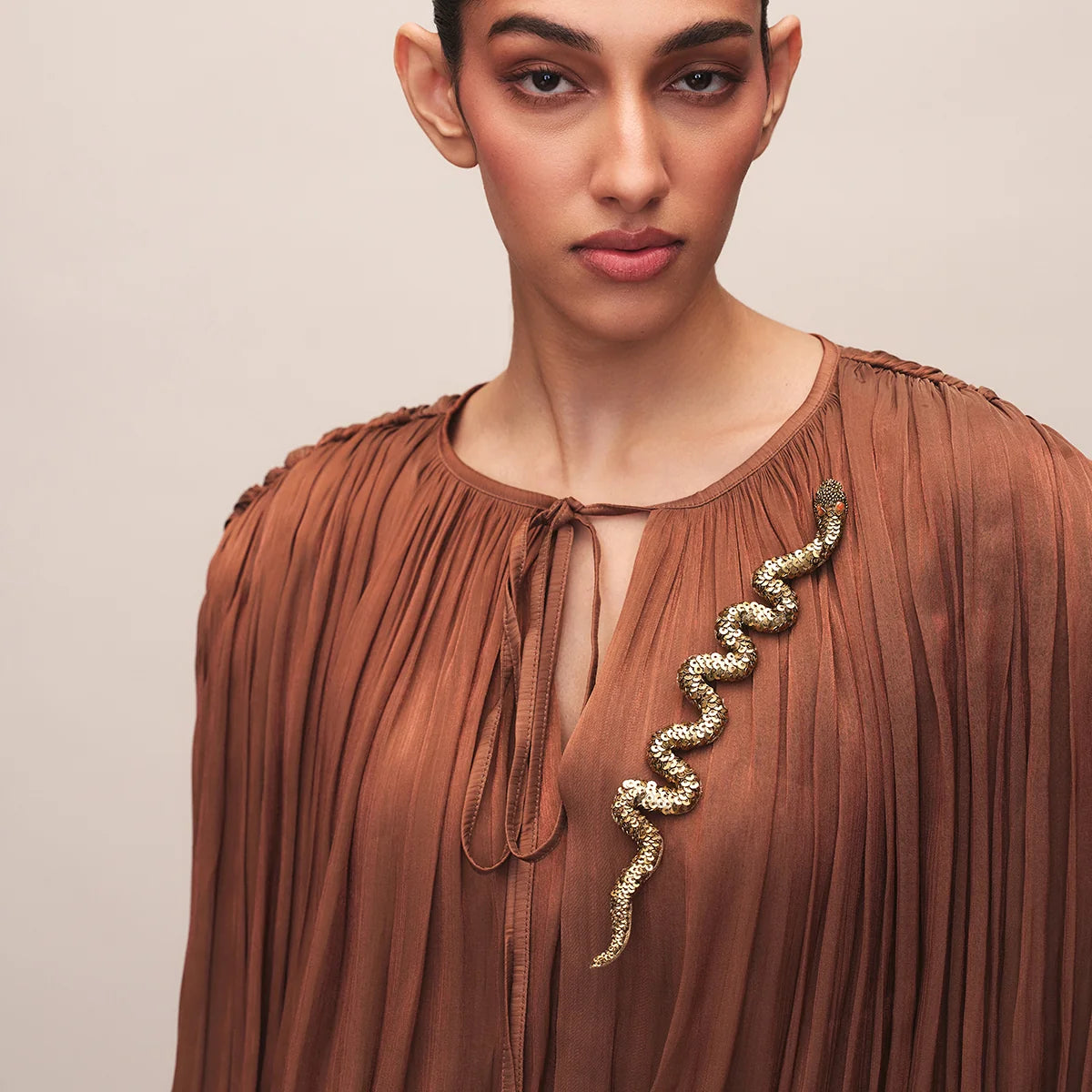 Nagini Elongated Snake Brooch - Gold