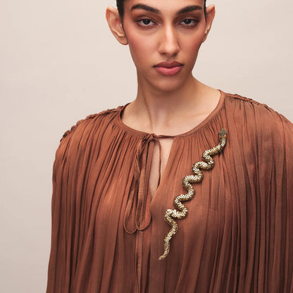 Nagini Elongated Snake Brooch - Gold