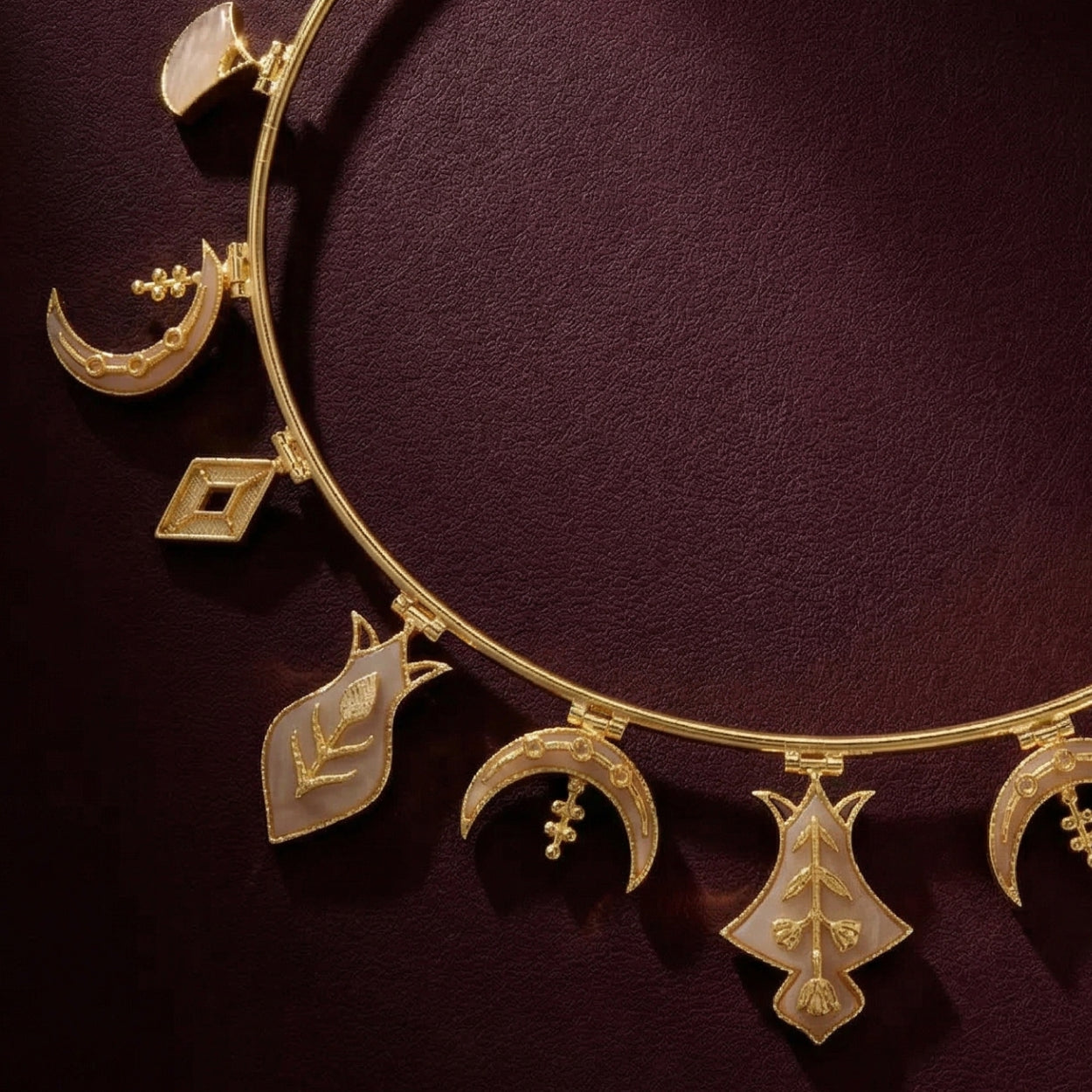 Hamsa Charm Collar Necklace - Gold & Mother of Pearl Resin