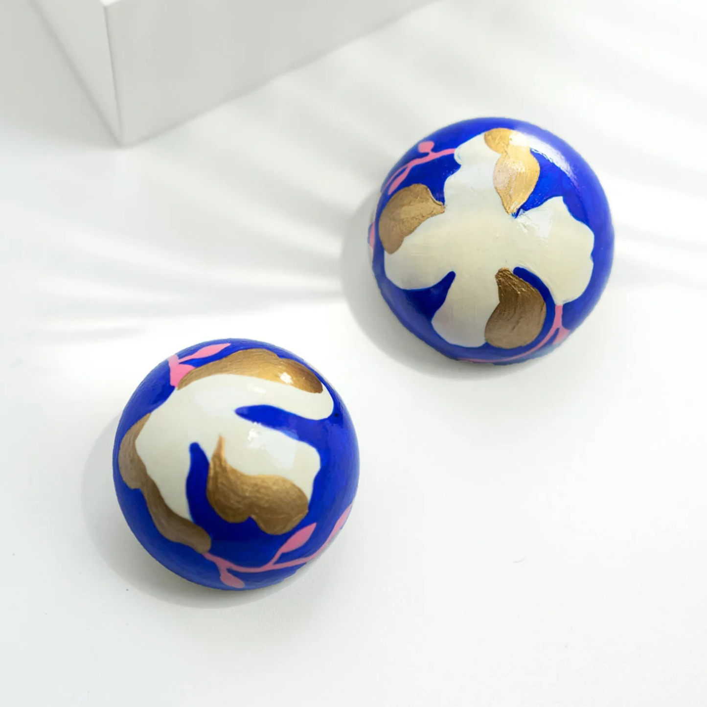 Gaia Floral Oversized Dome Stud Earrings - Ultramarine Lily