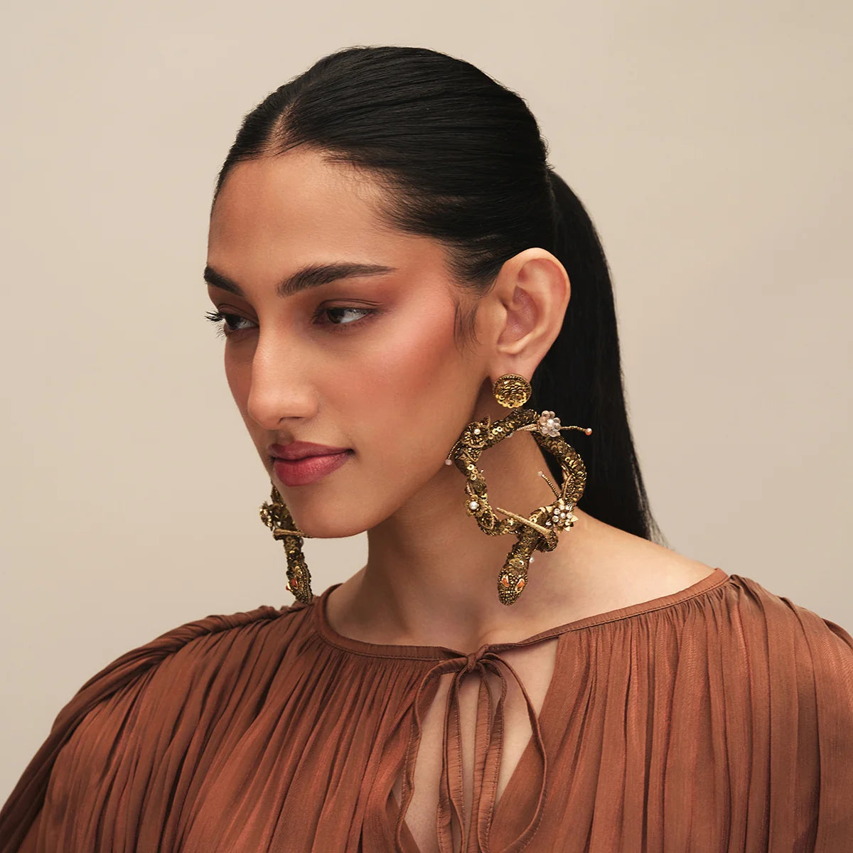 Narcissa Snake Hoop Earrings - Gold