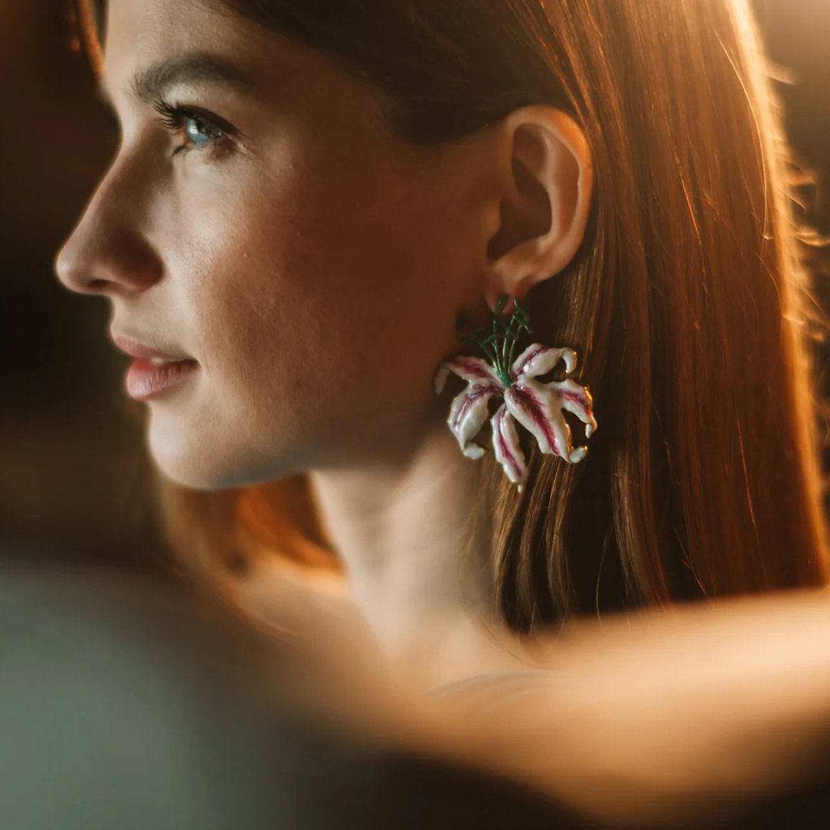 Hibiscus Hand-Painted Floral Earrings - Tropical Pearl