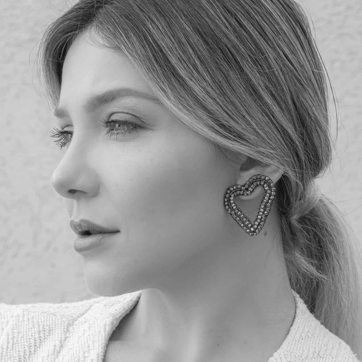 Amour Heart Beaded Earrings - Cherry Red