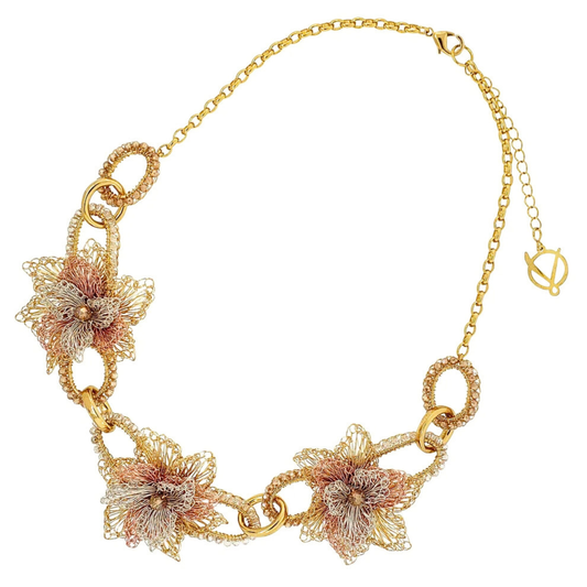 Rose Links Necklace - Gold Trio