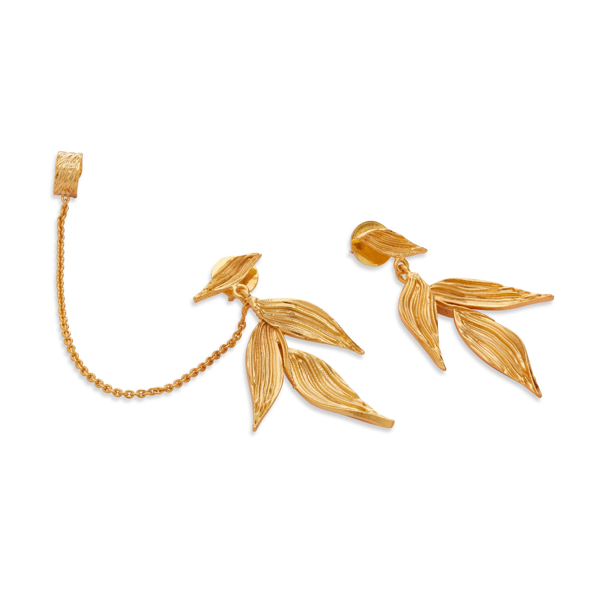 Isaro Mini Earrings Gold. 4 of 5.