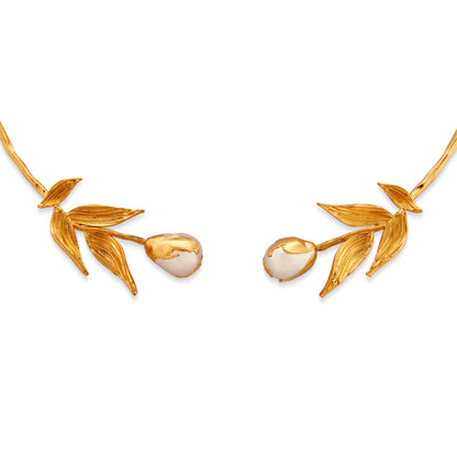 Riva Baroque Pearl and Gold Choker. 5 of 5.